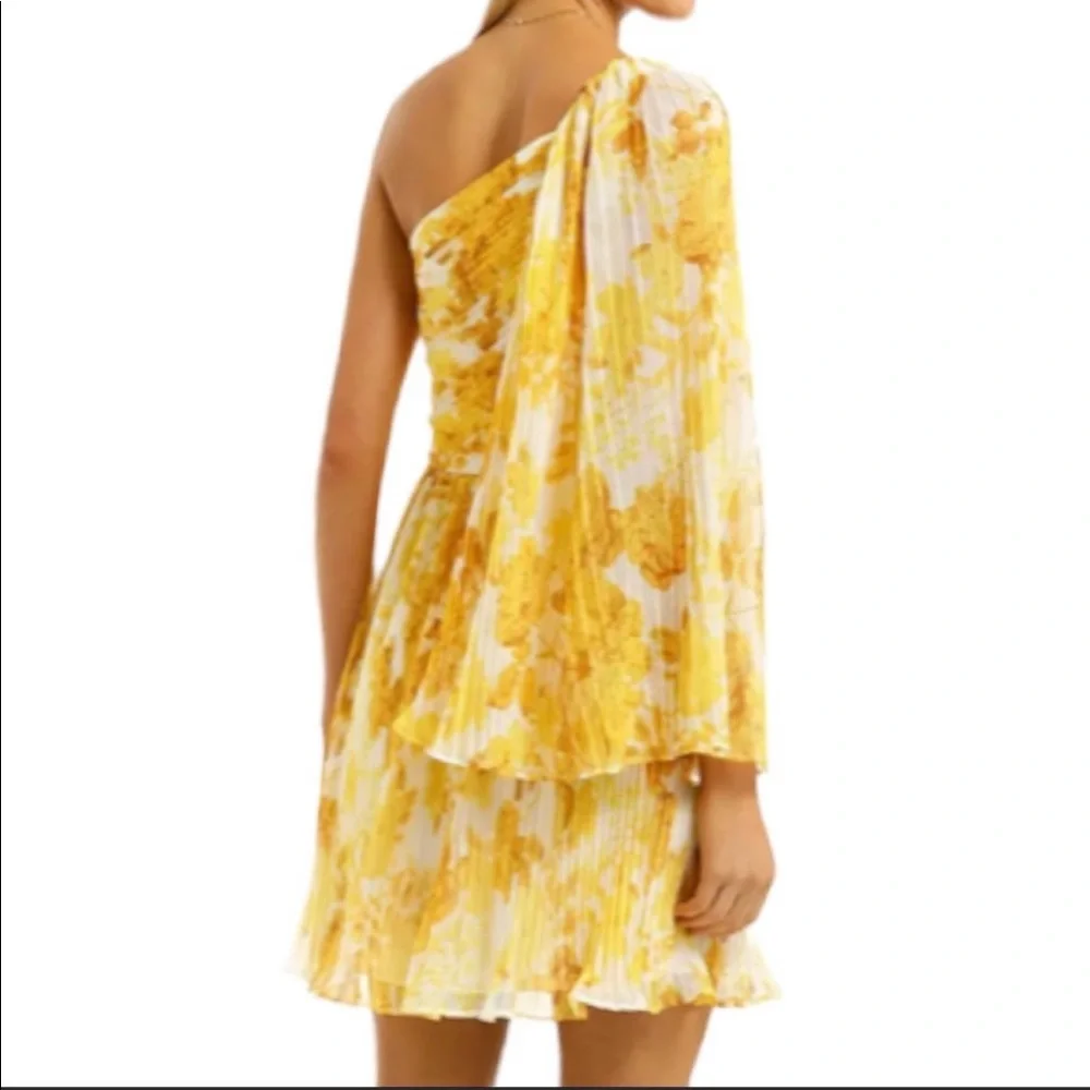 Anthropologie x La Maison Talulah Sunshine XL Yellow 1-Shoulder Floral Toga Mini - Picture 6 of 16